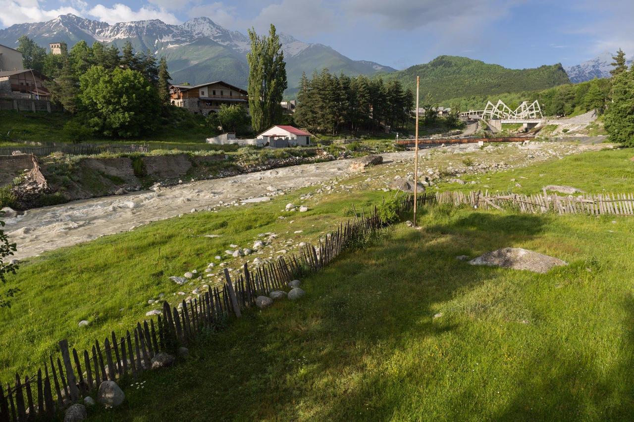 Mushkudiani Manor Hotel Mestia Exterior photo